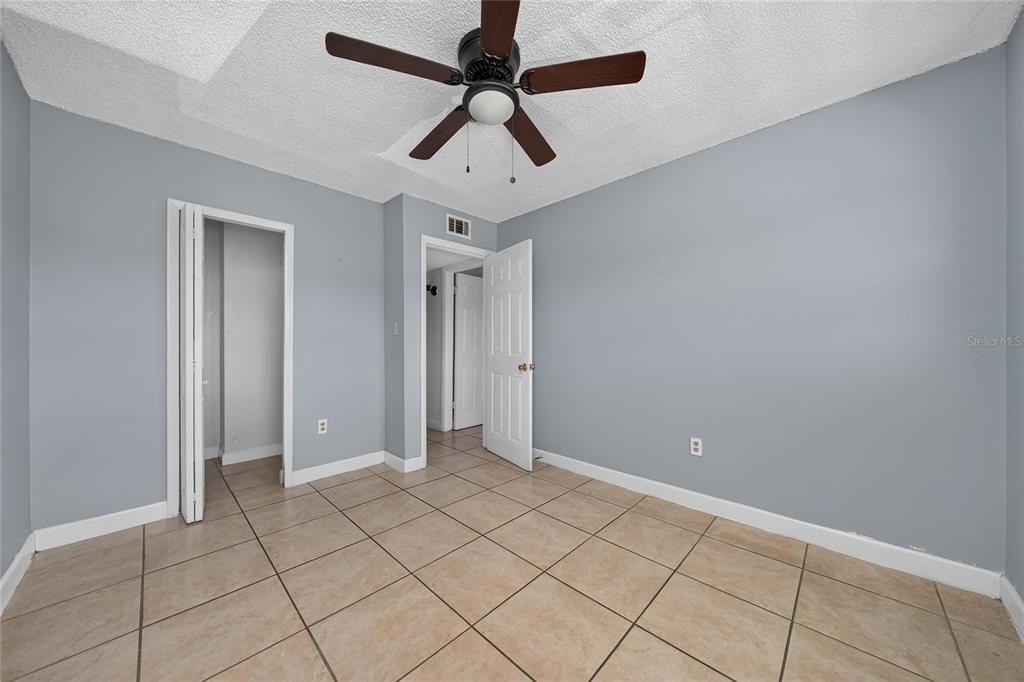 For Sale: $168,000 (3 beds, 2 baths, 893 Square Feet)