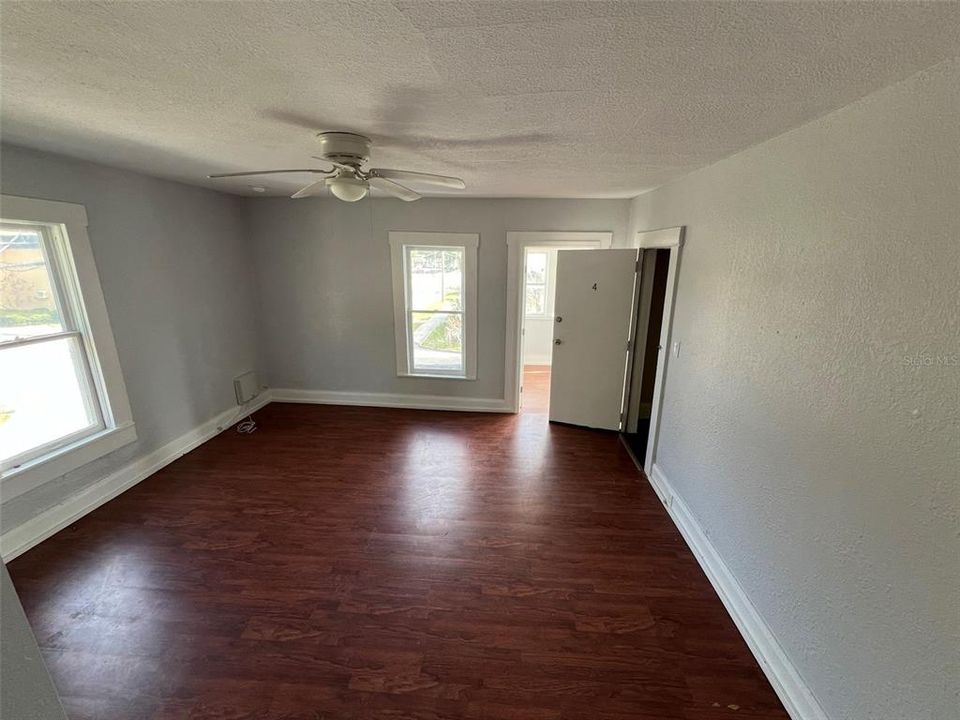 En Venta: $670,000 (16 camas, 0 baños, 3272 Pies cuadrados)