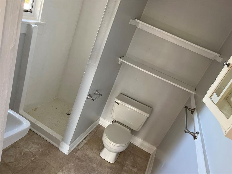 En Venta: $670,000 (16 camas, 0 baños, 3272 Pies cuadrados)