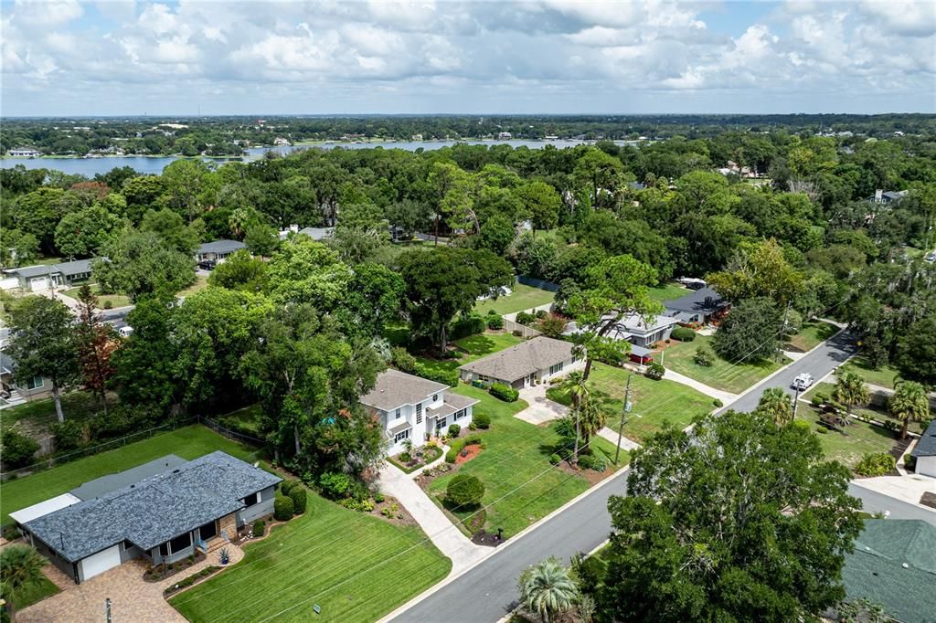 For Sale: $566,900 (3 beds, 2 baths, 1982 Square Feet)