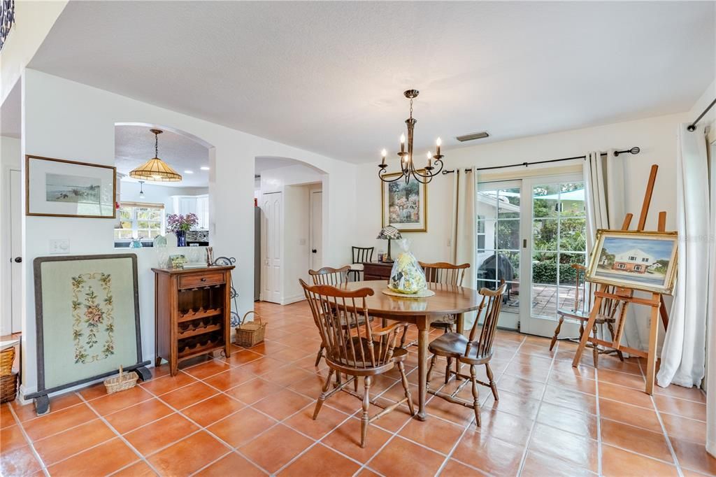 For Sale: $566,900 (3 beds, 2 baths, 1982 Square Feet)