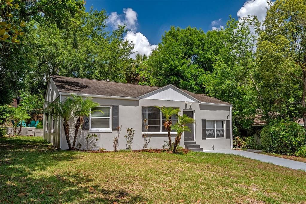 For Sale: $389,900 (3 beds, 2 baths, 1317 Square Feet)