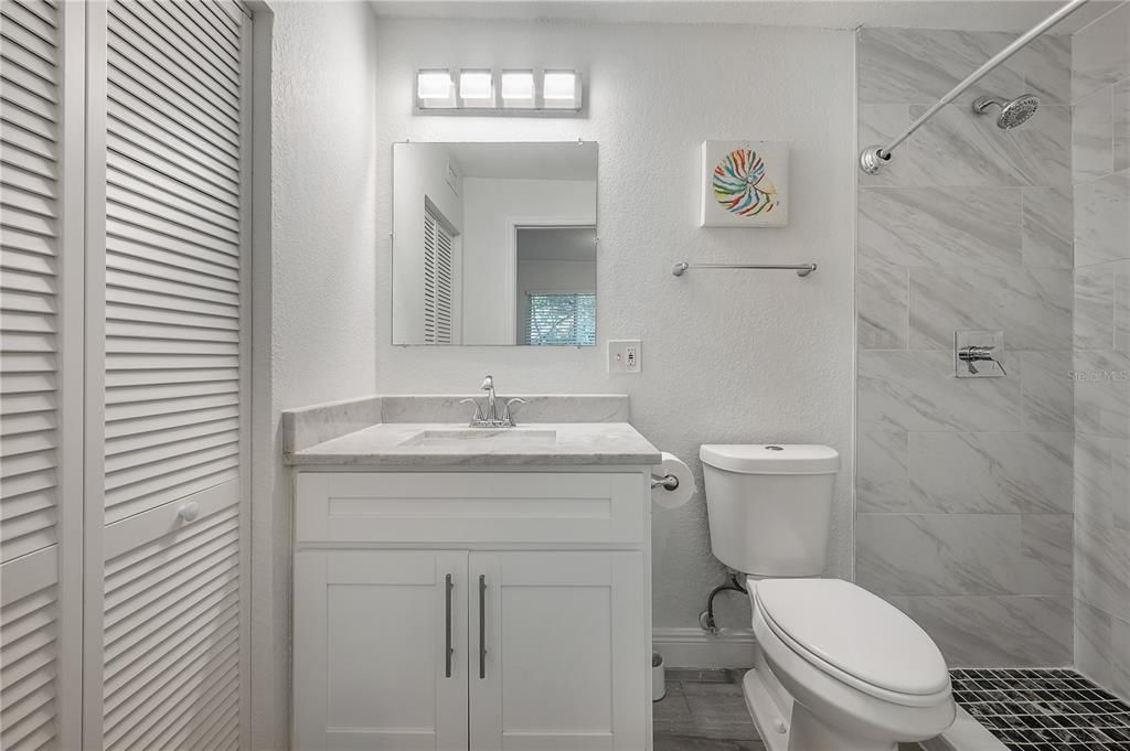 For Sale: $389,900 (3 beds, 2 baths, 1317 Square Feet)