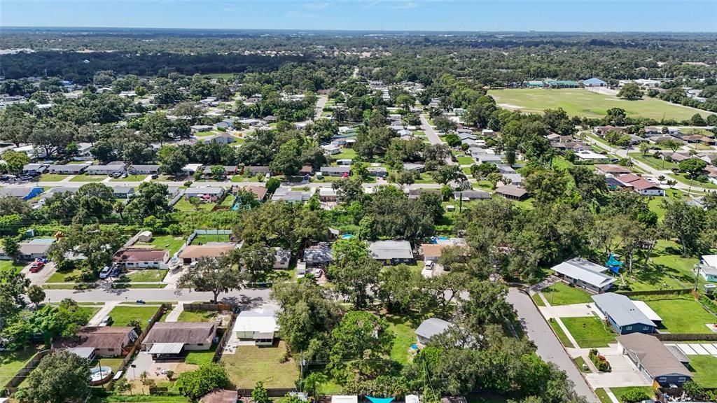 待售: $275,000 (2 贝兹, 1 浴室, 900 平方英尺)