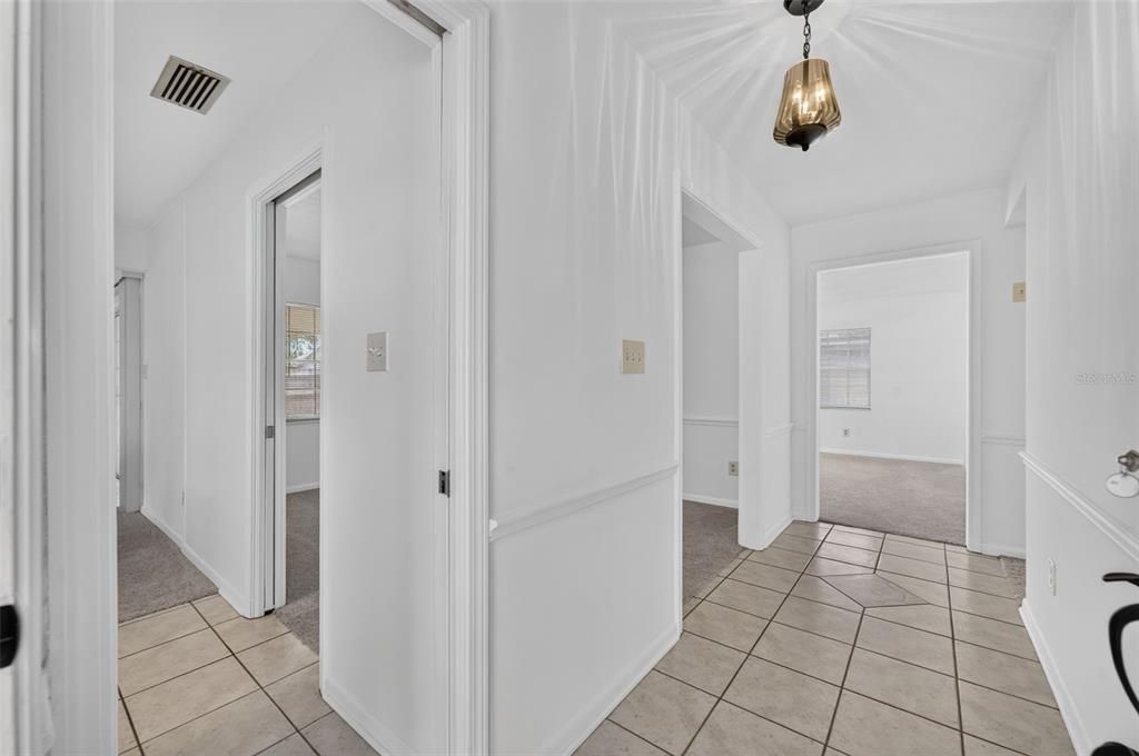 На продажу: $475,000 (4 спален, 2 ванн, 1959 Квадратных фут)