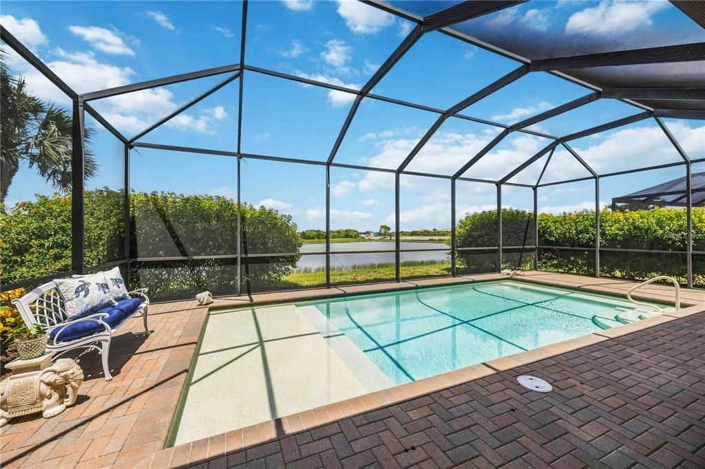 For Sale: $815,000 (3 beds, 3 baths, 2194 Square Feet)