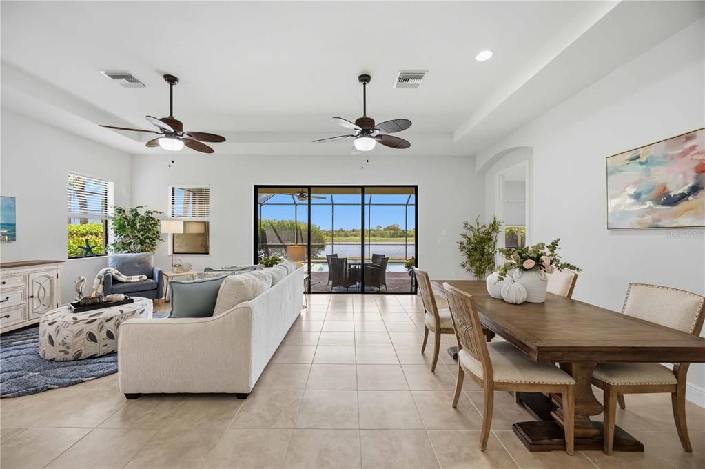 For Sale: $815,000 (3 beds, 3 baths, 2194 Square Feet)