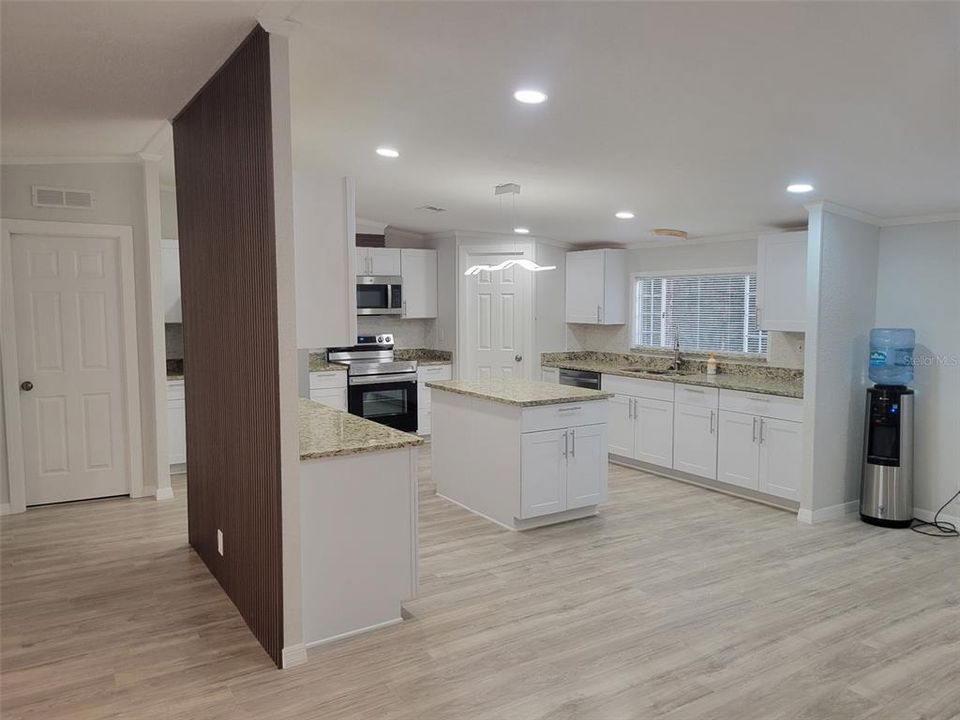 En Venta: $320,000 (4 camas, 2 baños, 2280 Pies cuadrados)