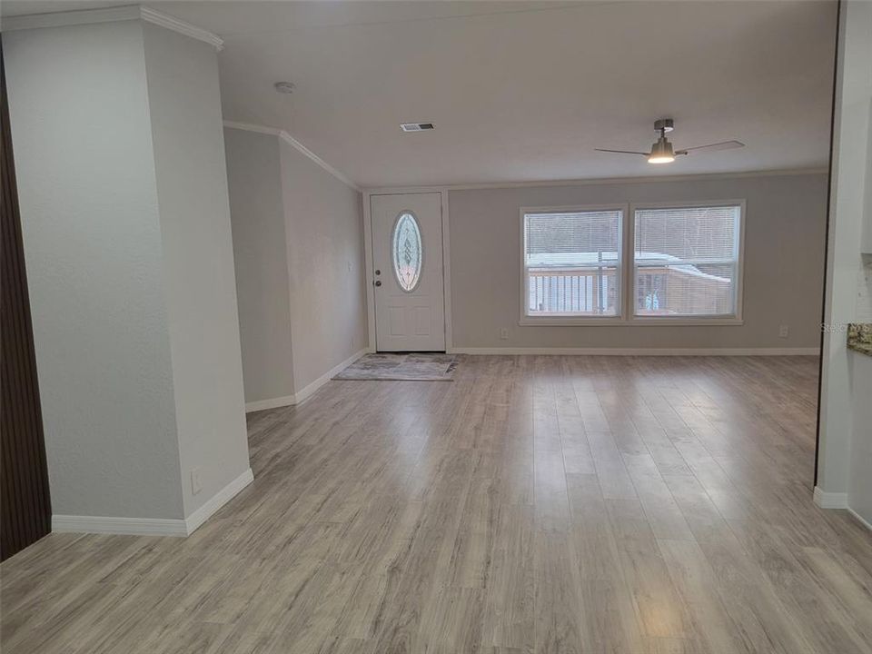 En Venta: $320,000 (4 camas, 2 baños, 2280 Pies cuadrados)