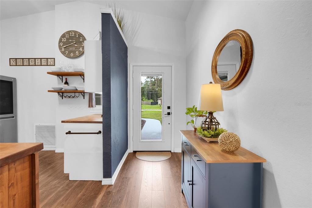 For Sale: $399,900 (3 beds, 2 baths, 1350 Square Feet)
