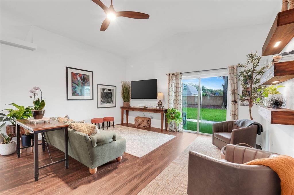 For Sale: $399,900 (3 beds, 2 baths, 1350 Square Feet)