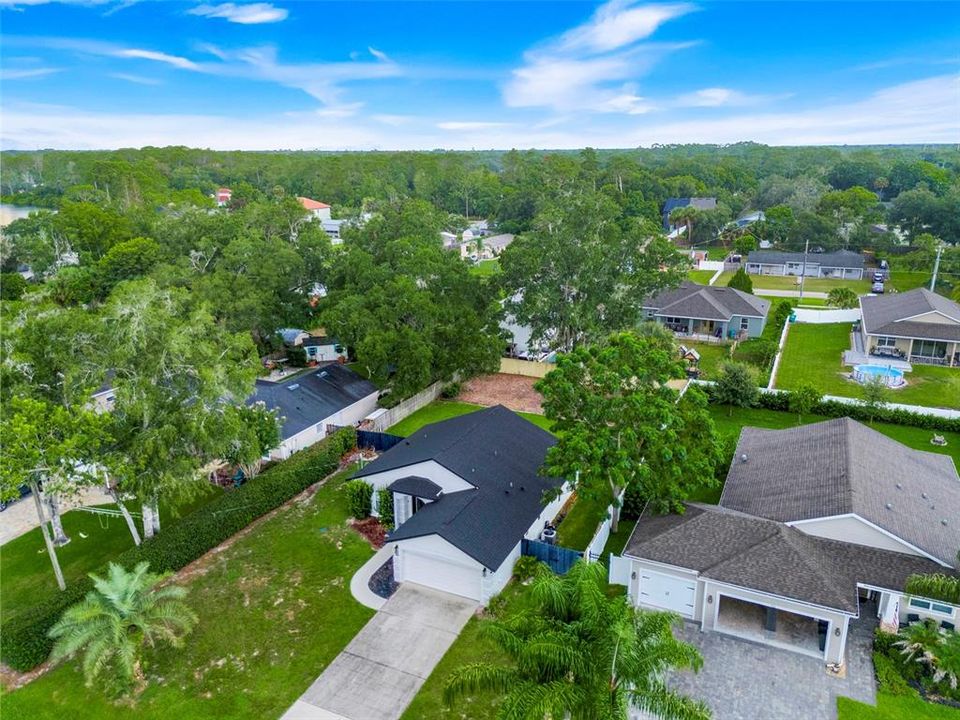 For Sale: $399,900 (3 beds, 2 baths, 1350 Square Feet)