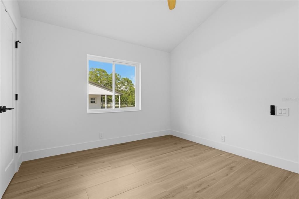 En Venta: $2,695,000 (5 camas, 4 baños, 3685 Pies cuadrados)