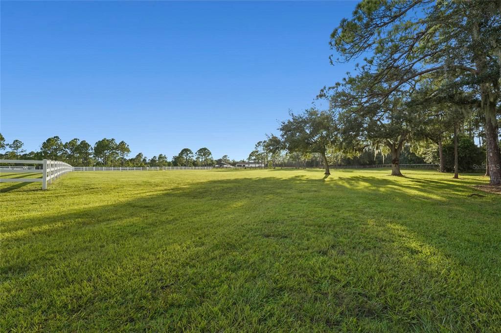 En Venta: $2,695,000 (5 camas, 4 baños, 3685 Pies cuadrados)