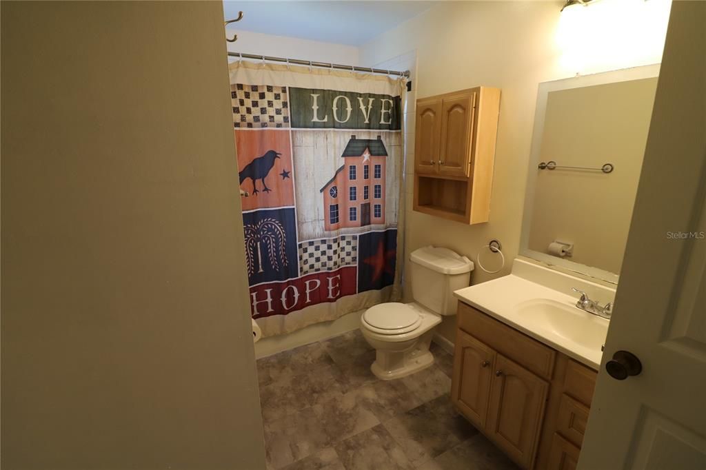 En Venta: $305,000 (3 camas, 1 baños, 1680 Pies cuadrados)