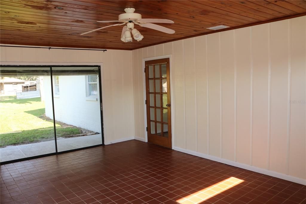 En Venta: $305,000 (3 camas, 1 baños, 1680 Pies cuadrados)