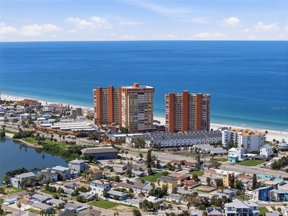 For Rent: $3,295 (2 beds, 2 baths, 1345 Square Feet)