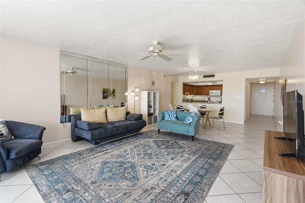 For Rent: $3,295 (2 beds, 2 baths, 1345 Square Feet)