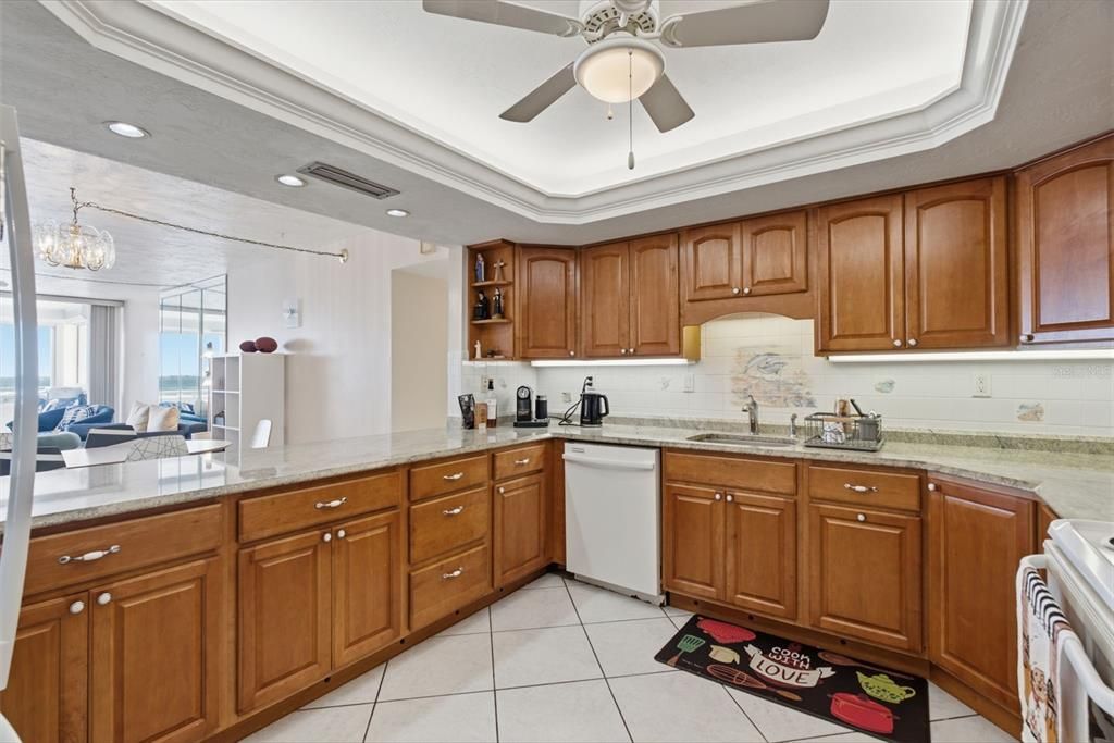 For Rent: $3,295 (2 beds, 2 baths, 1345 Square Feet)