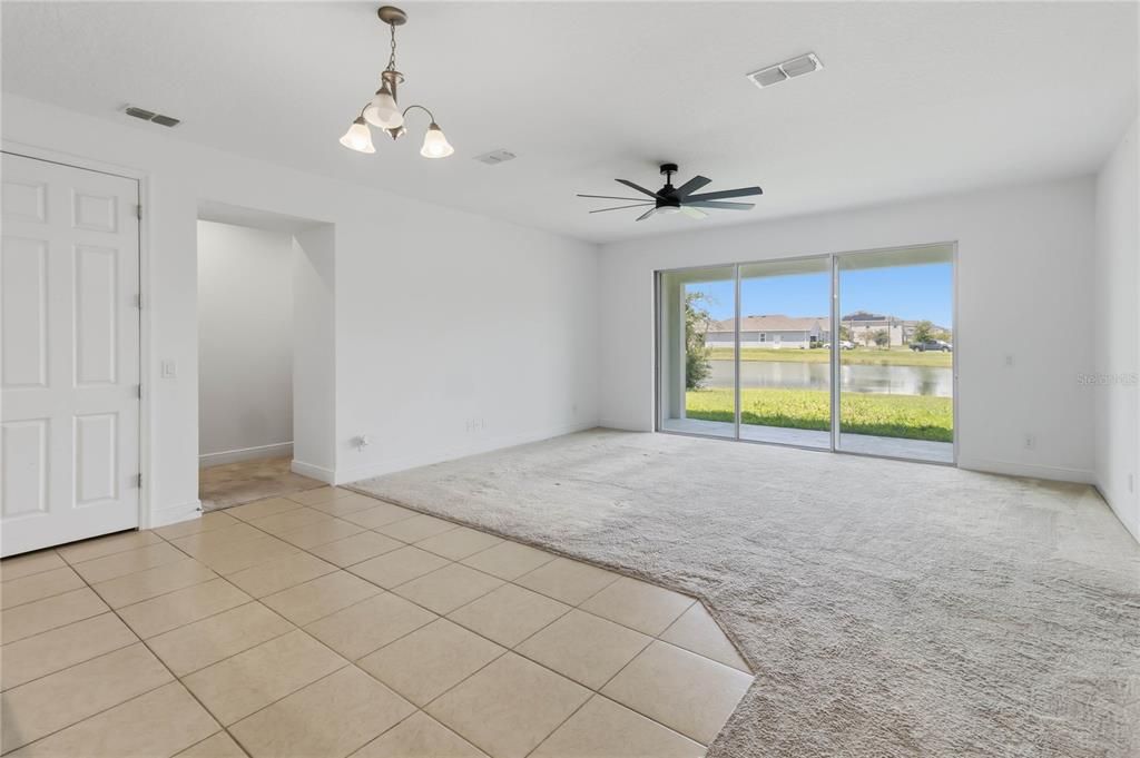 En Venta: $496,200 (4 camas, 2 baños, 2332 Pies cuadrados)