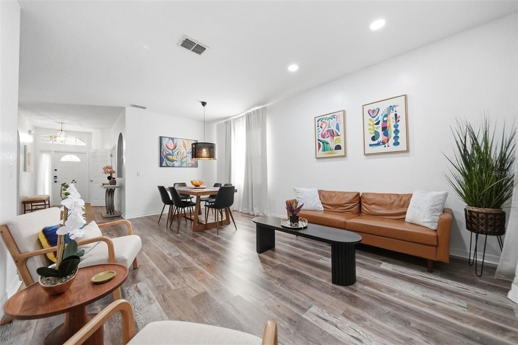For Sale: $460,000 (5 beds, 3 baths, 2381 Square Feet)