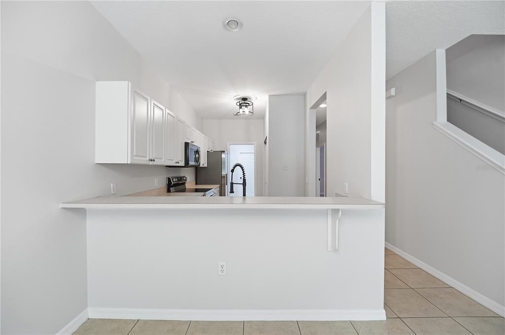 For Sale: $295,000 (3 beds, 2 baths, 1926 Square Feet)