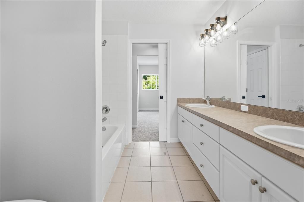 For Sale: $295,000 (3 beds, 2 baths, 1926 Square Feet)