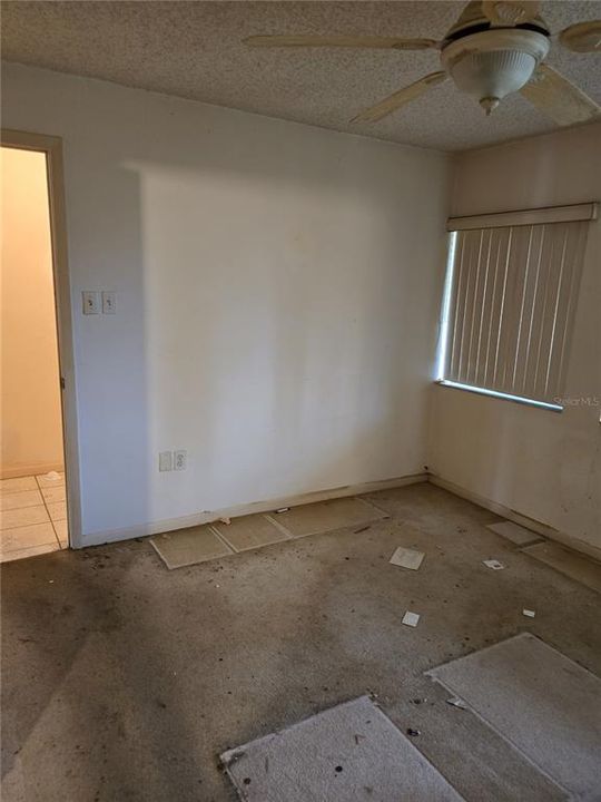 For Sale: $249,990 (2 beds, 2 baths, 1065 Square Feet)