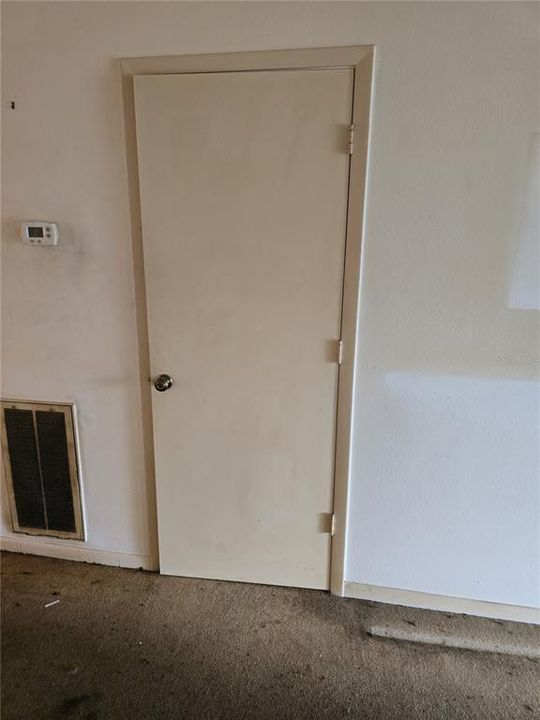 For Sale: $249,990 (2 beds, 2 baths, 1065 Square Feet)