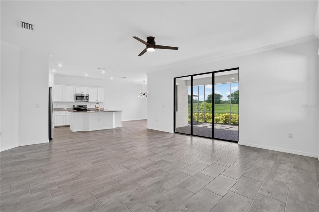Active With Contract: $435,000 (2 beds, 2 baths, 1907 Square Feet)