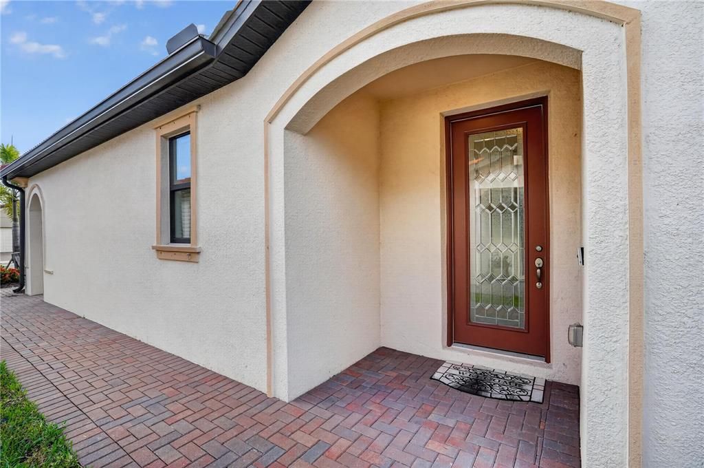 Active With Contract: $435,000 (2 beds, 2 baths, 1907 Square Feet)
