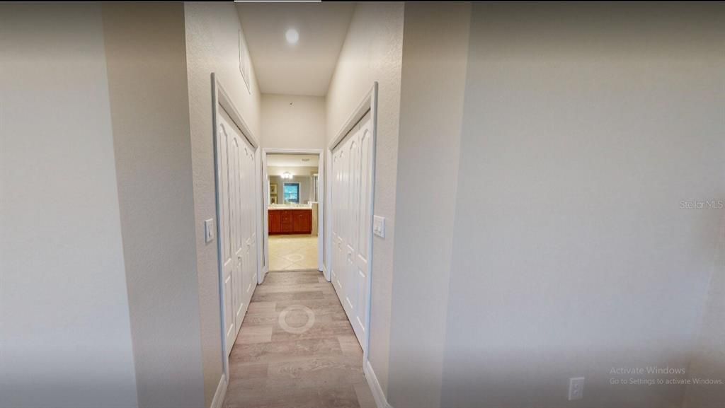 For Sale: $349,000 (3 beds, 2 baths, 1917 Square Feet)