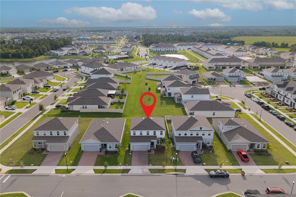 En Renta: $2,800 (4 camas, 2 baños, 2409 Pies cuadrados)