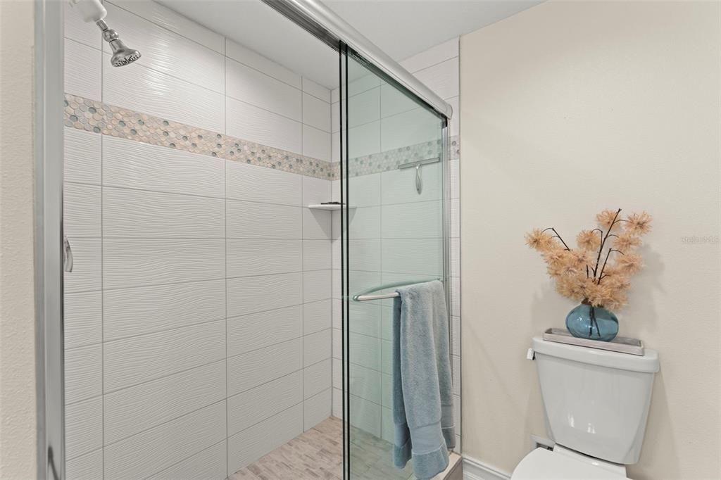 For Sale: $439,000 (2 beds, 2 baths, 1350 Square Feet)