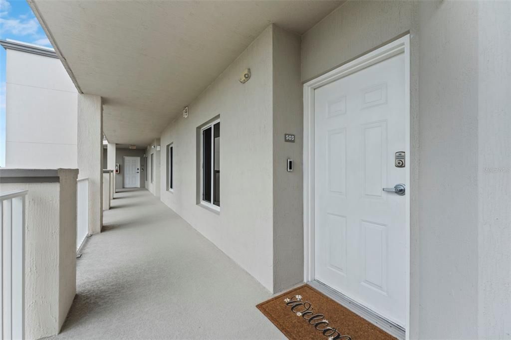 For Sale: $439,000 (2 beds, 2 baths, 1350 Square Feet)