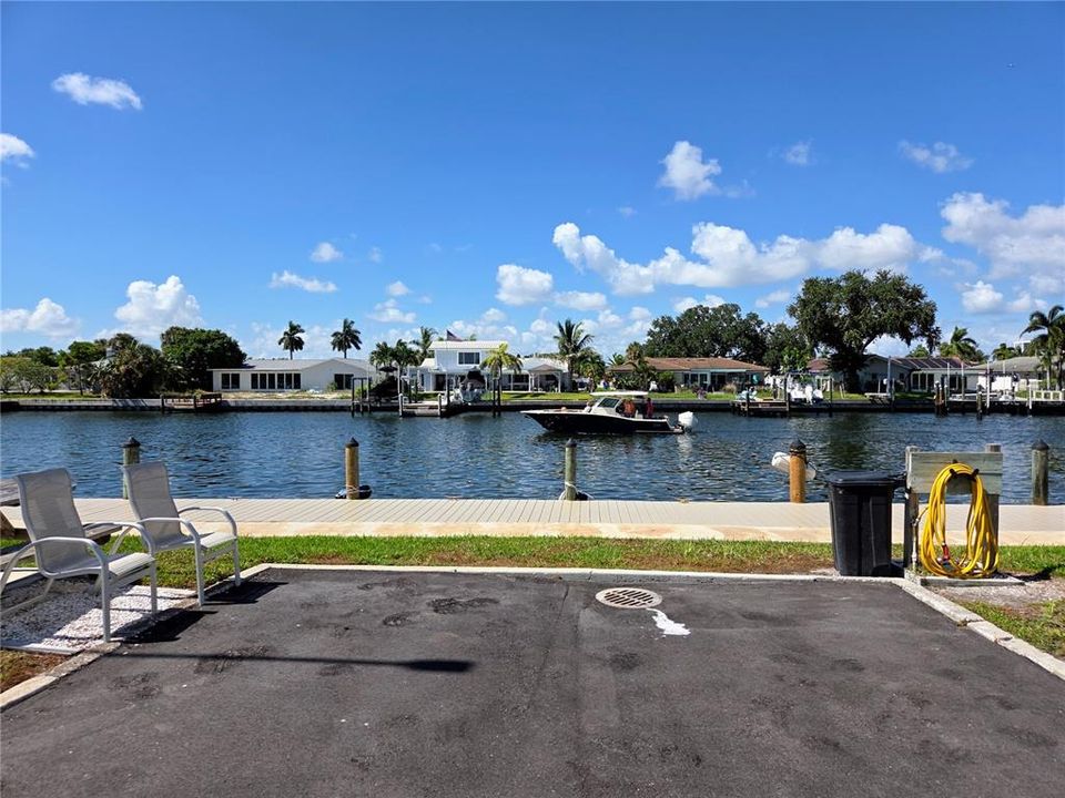 For Rent: $2,200 (2 beds, 2 baths, 1005 Square Feet)