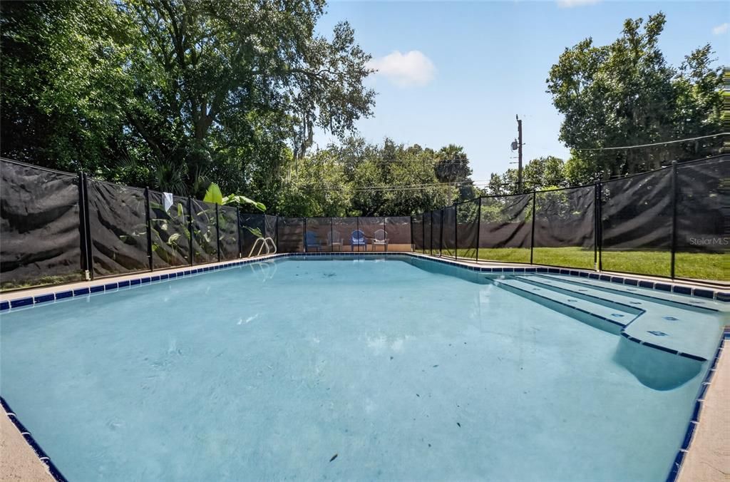 На продажу: $349,900 (3 спален, 2 ванн, 1000 Квадратных фут)