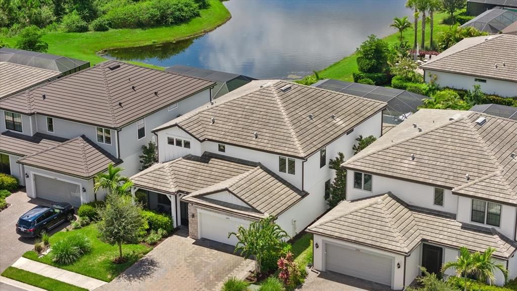 For Sale: $949,000 (5 beds, 4 baths, 3641 Square Feet)