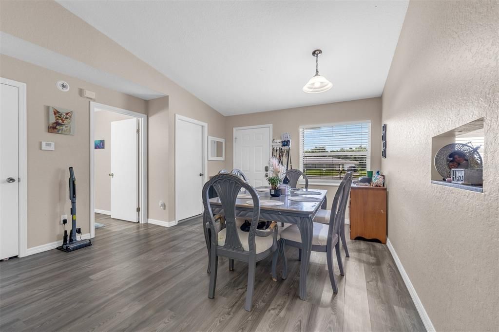 For Sale: $420,000 (4 beds, 0 baths, 2086 Square Feet)