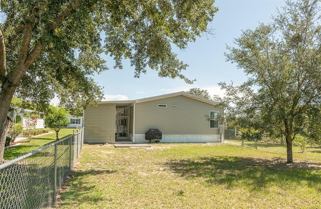 For Sale: $239,000 (3 beds, 2 baths, 1512 Square Feet)