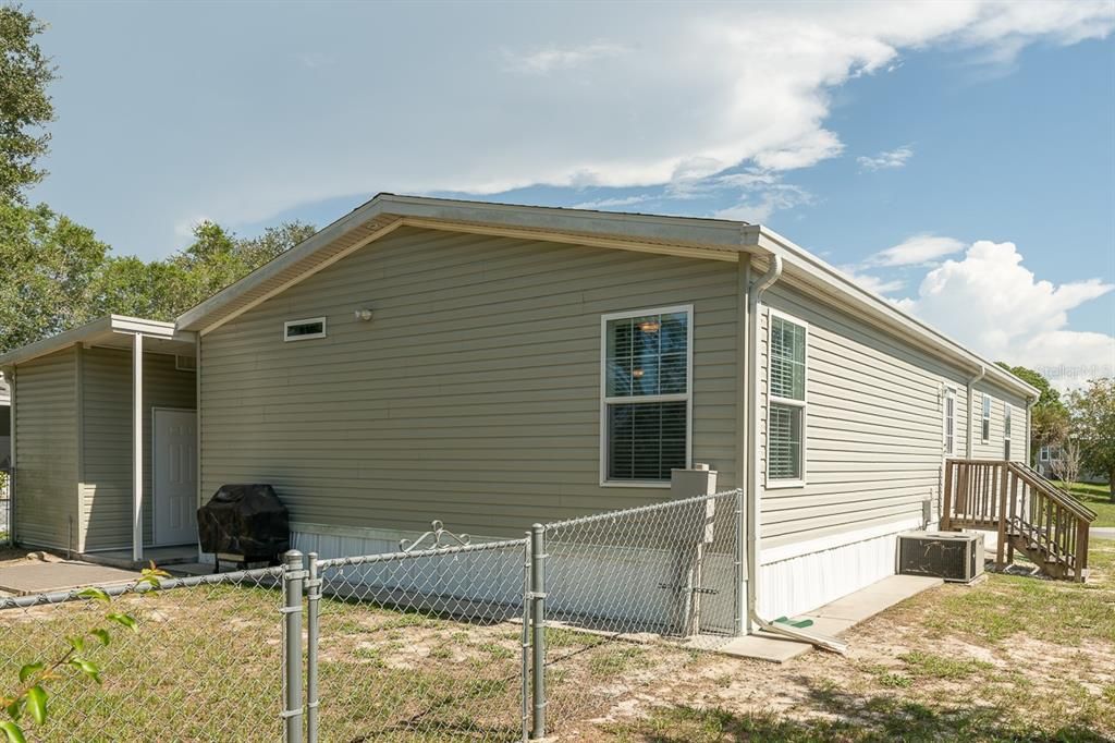 For Sale: $239,000 (3 beds, 2 baths, 1512 Square Feet)