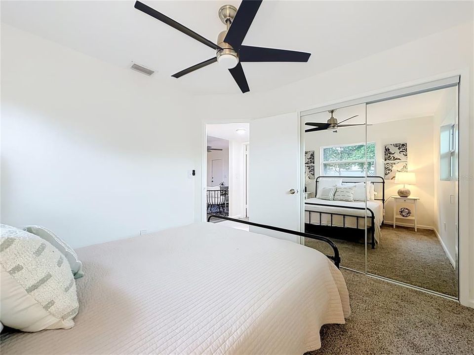 Activo con contrato: $275,000 (2 camas, 1 baños, 1182 Pies cuadrados)