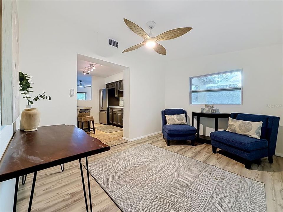 Activo con contrato: $275,000 (2 camas, 1 baños, 1182 Pies cuadrados)