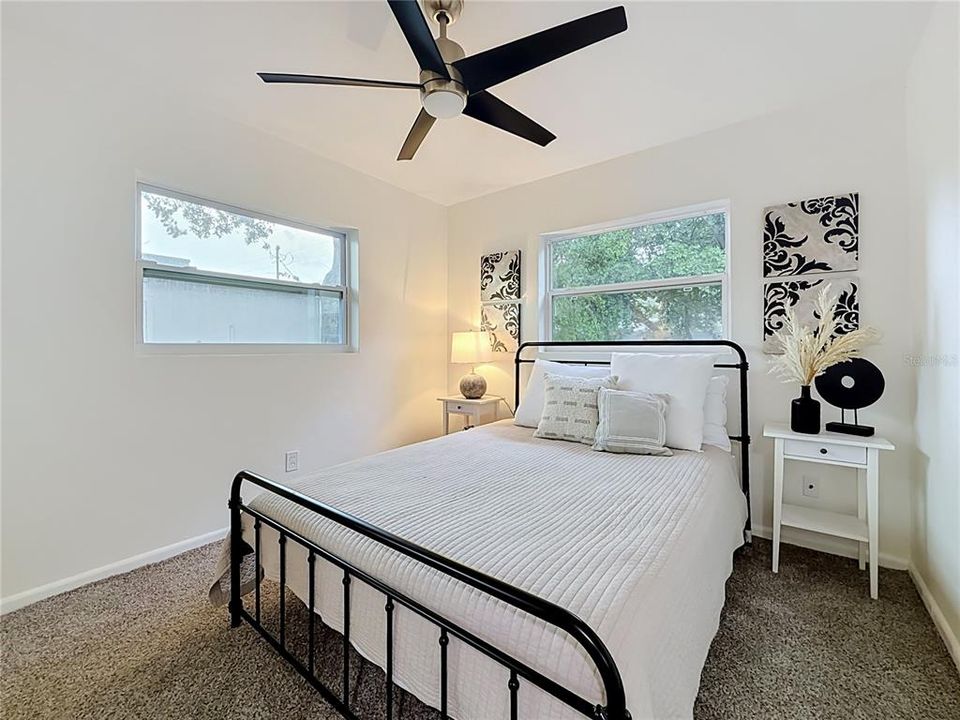 Activo con contrato: $275,000 (2 camas, 1 baños, 1182 Pies cuadrados)