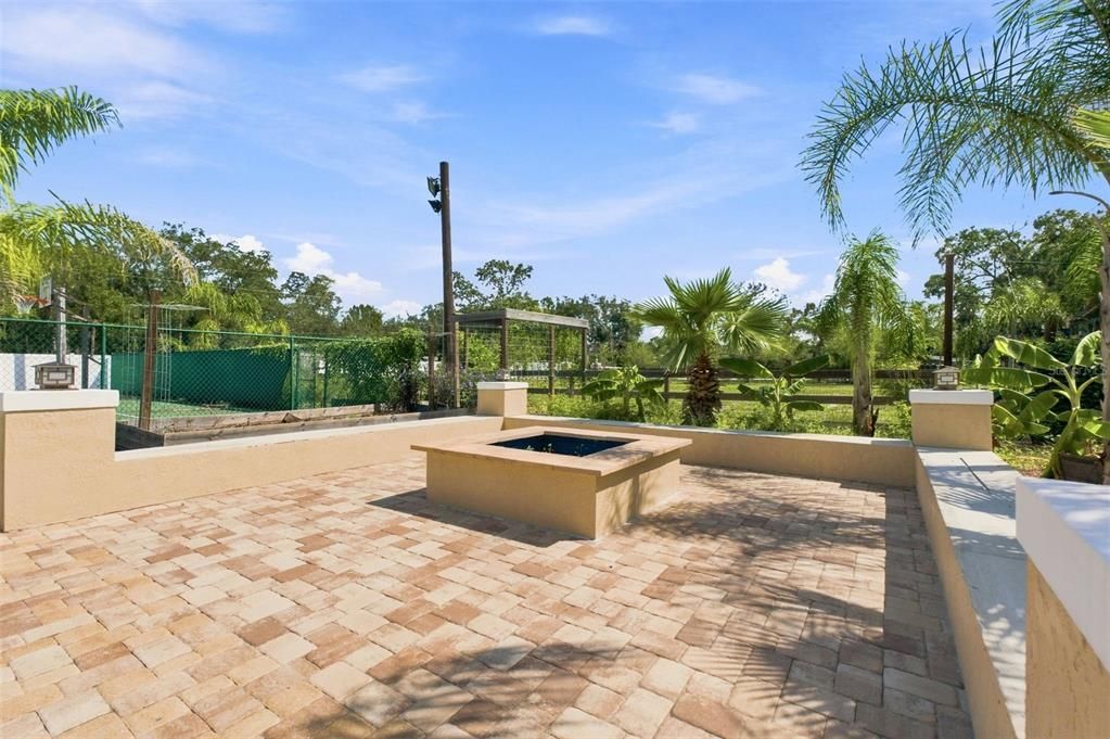 For Sale: $849,000 (4 beds, 3 baths, 2979 Square Feet)