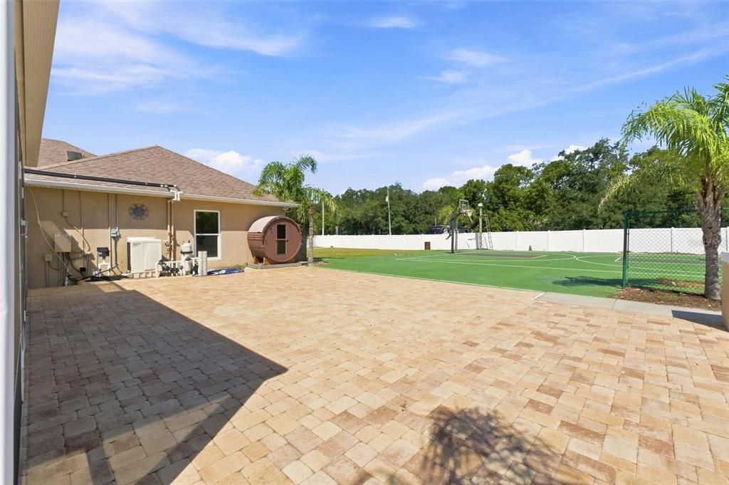 For Sale: $849,000 (4 beds, 3 baths, 2979 Square Feet)
