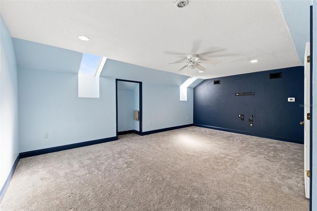 For Sale: $849,000 (4 beds, 3 baths, 2979 Square Feet)