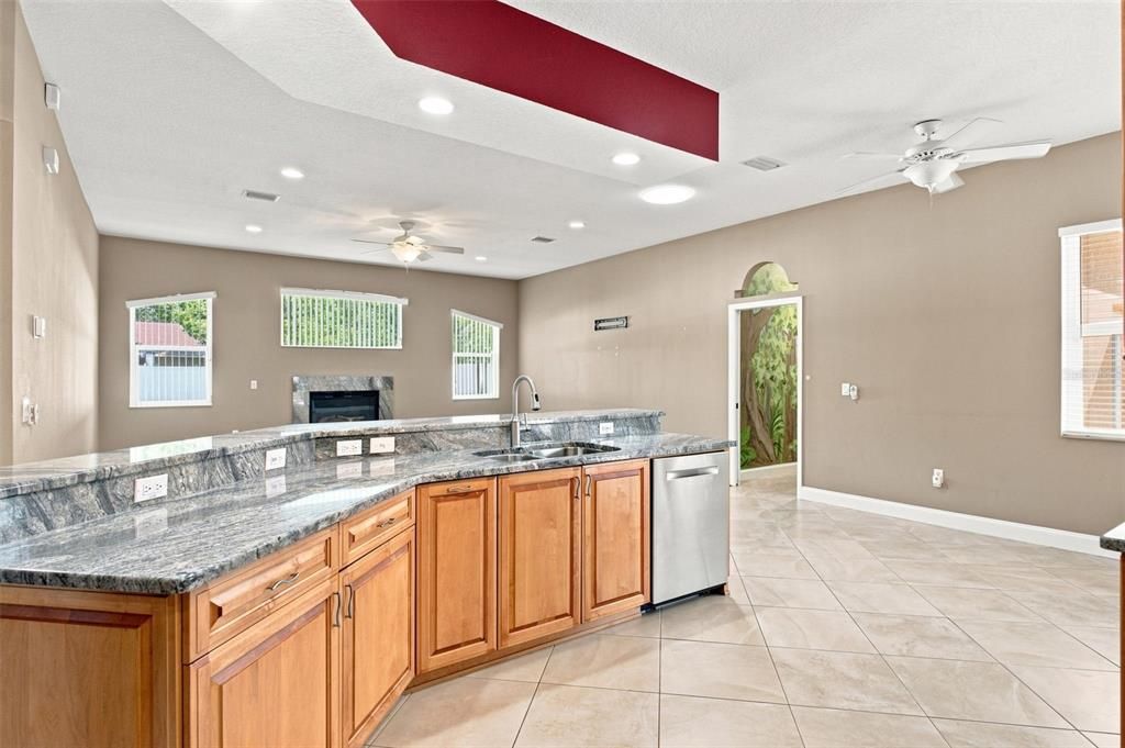 For Sale: $849,000 (4 beds, 3 baths, 2979 Square Feet)