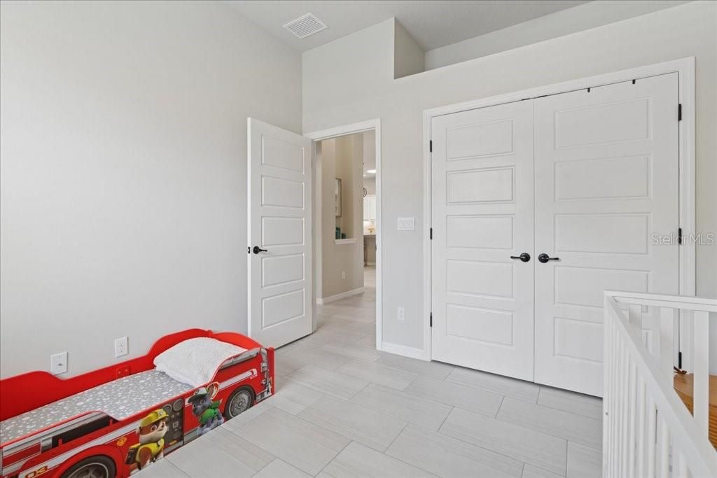 For Sale: $499,900 (4 beds, 2 baths, 1897 Square Feet)