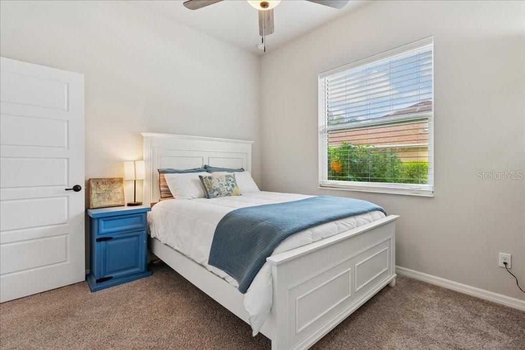 For Sale: $499,900 (4 beds, 2 baths, 1897 Square Feet)